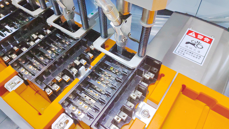 精心自動打螺絲機 自動鎖螺絲機